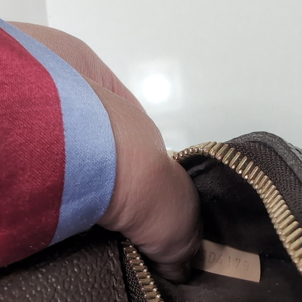 Louis Vuitton Dark Brown Monogram Messenger Bag - Picture 13 of 13